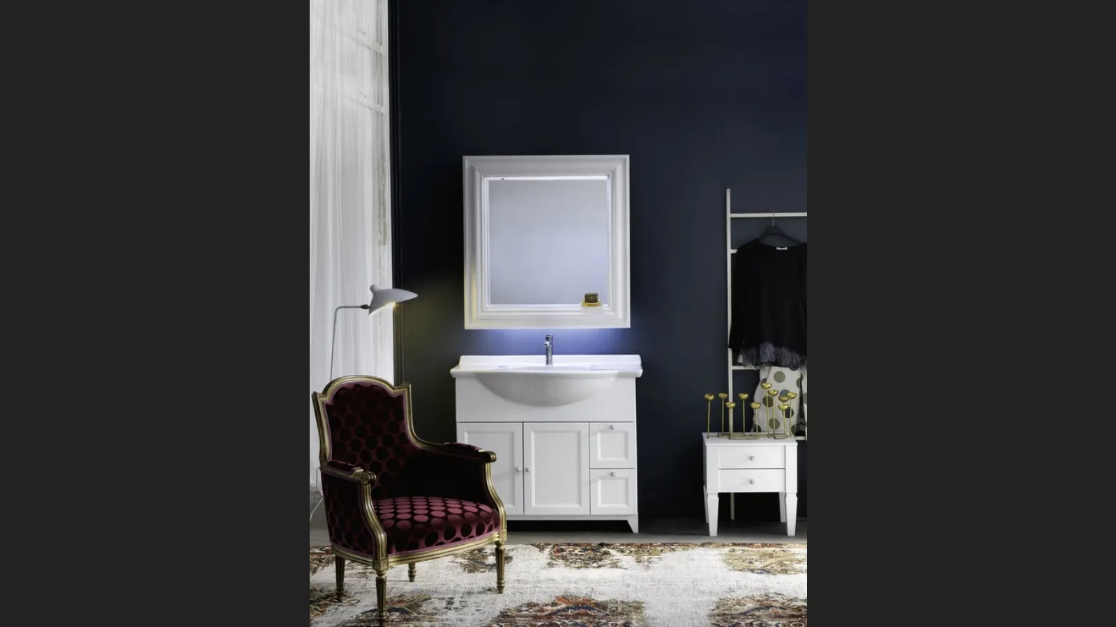 Mobile Bagno da appoggio in laccato bianco opaco e lavabo consolle in ceramica DIAMANTE DM13B di Compab