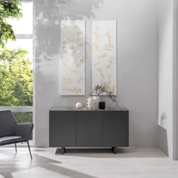 Madia Pegaso a 3 ante in MDF finitura Grigio scuro con top in ceramica marmo di Stones